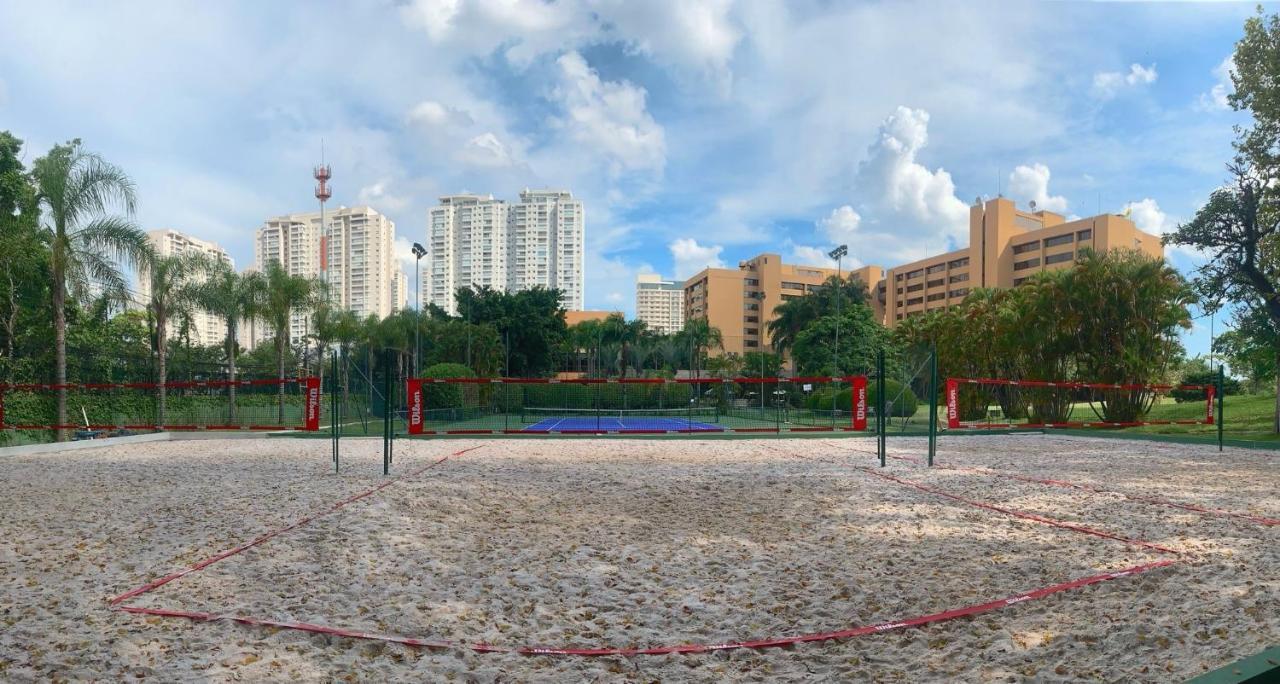 Hotel Transamerica São Paulo Ngoại thất bức ảnh Tennis courts at the park