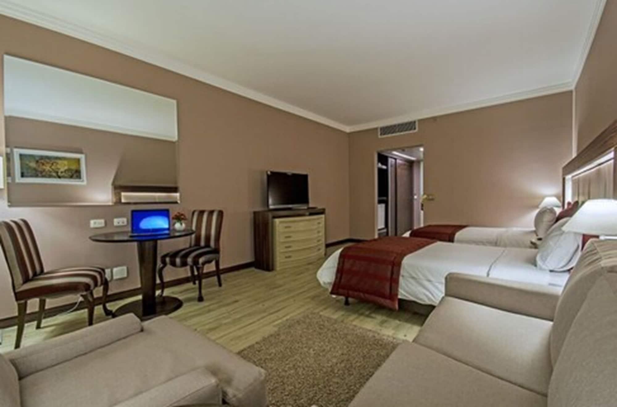 Hotel Transamerica São Paulo Ngoại thất bức ảnh A room at the hotel