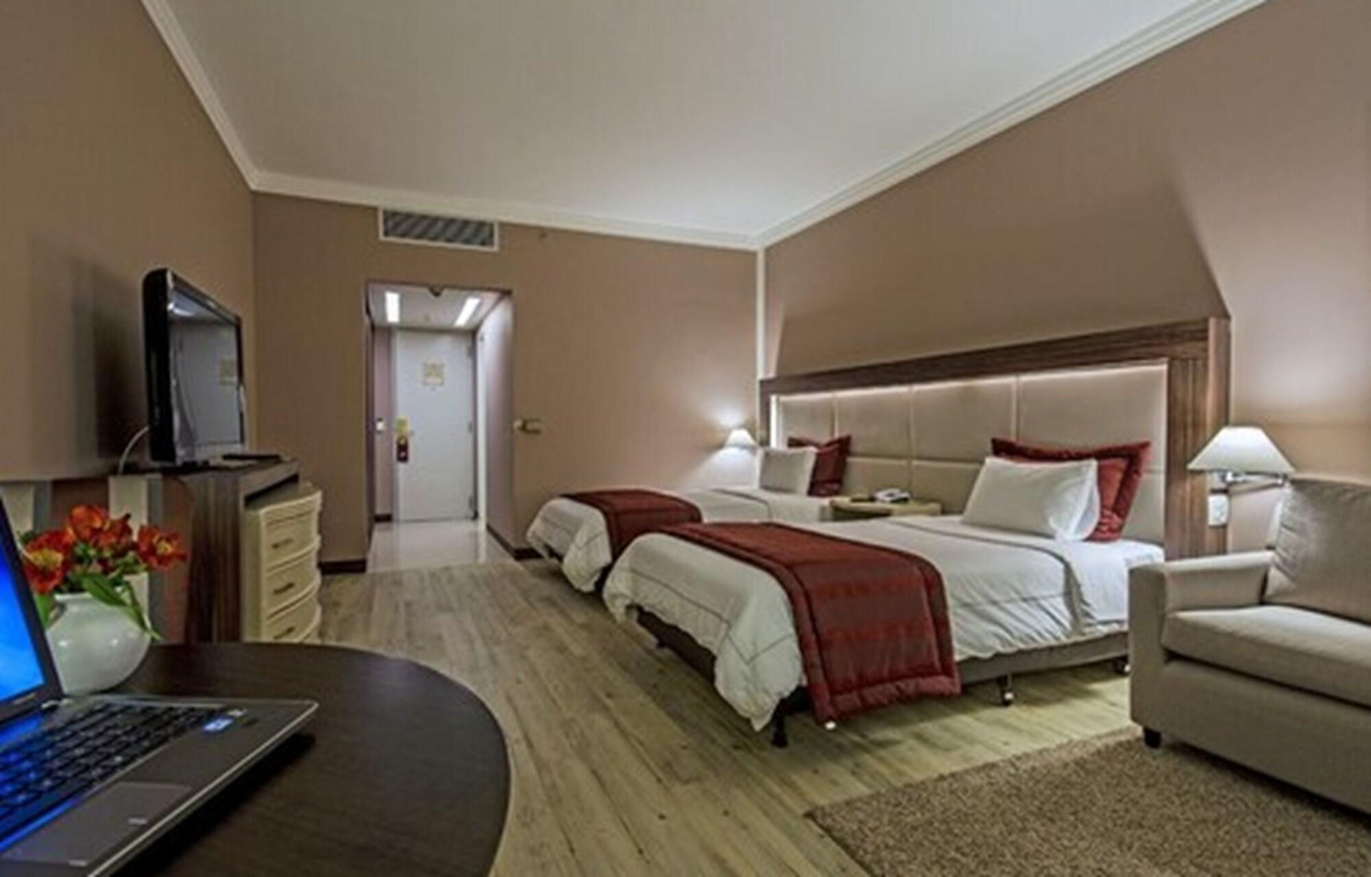 Hotel Transamerica São Paulo Ngoại thất bức ảnh A room at the hotel
