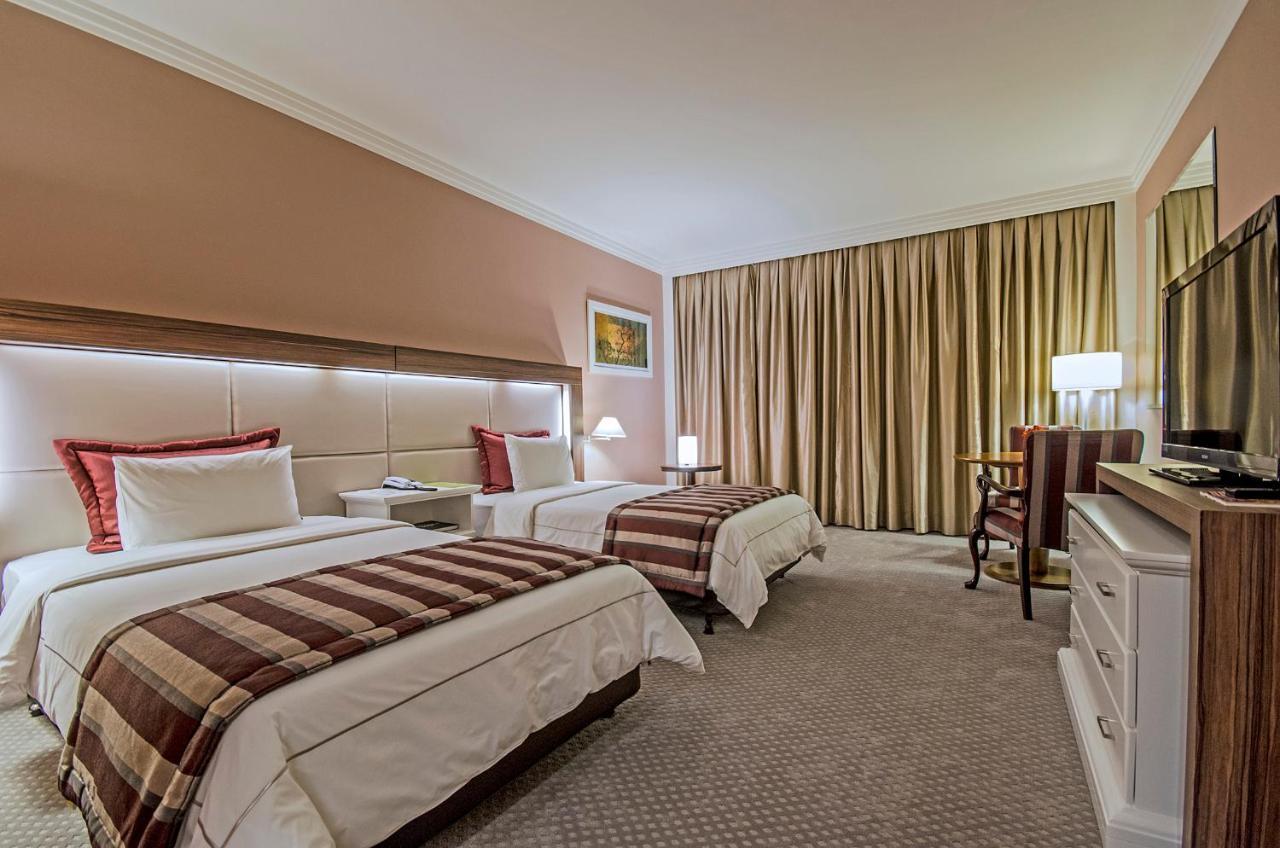 Hotel Transamerica São Paulo Phòng bức ảnh A guest room at the hotel